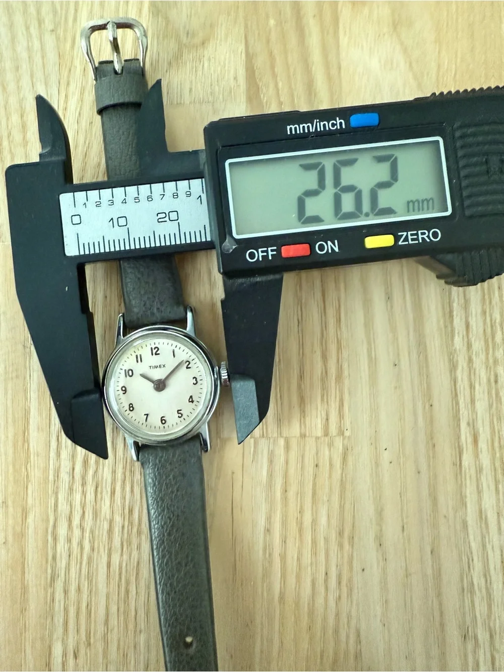 Vintage Timex mechanical winding ladies watch NEW BATTERY